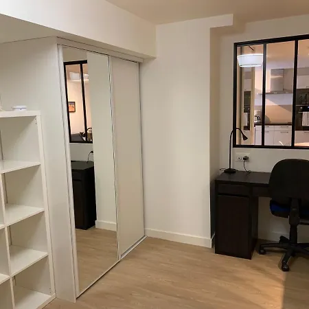 Kistin T1 Bis Hypercentre Renove Et Chaleureux Apartment